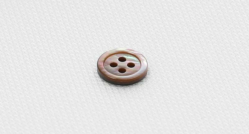茶蝶貝ボタン